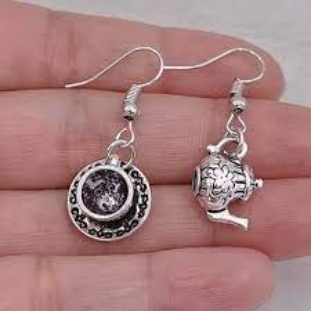 Vtg Inspired Retro Tea Kettle Tea Cup Pendant Earrings Rustic Silver Gift set